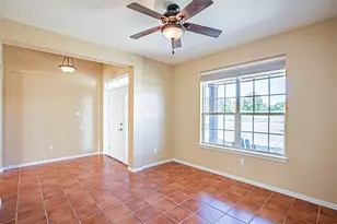 262 Pecan Valley Ct, Sherman, TX 75090 - Photo 8