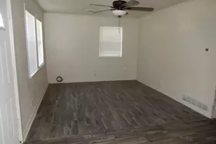 2710 Mt View Dr, Farmers Branch, TX 75234 - Photo 2