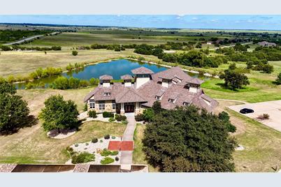 6349 Berkshire Circle, Cleburne, TX 76033 - Photo 14