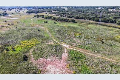 495 Rolling Hills Boulevard, Alvord, TX 76225 - Photo 6