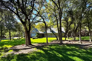 8009 Ravenswood Rd, Granbury, TX 76049 - Photo 32