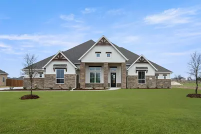 123 Hollingsworth Lane, Oak Leaf, TX 75154 - Photo 1