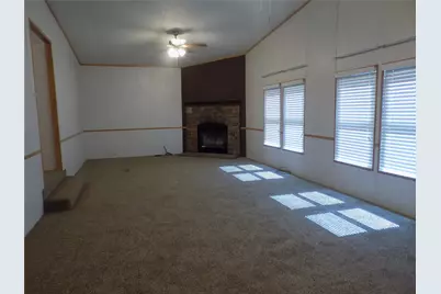 12792 Highway 199 W, Poolville, TX 76487 - Photo 10