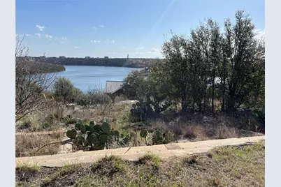 105 Hells Gate Point, Strawn, TX 76475 - Photo 14