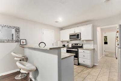 508 18th Street, Grand Prairie, TX 75050 - Photo 8