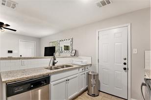 508 18th St, Grand Prairie, TX 75050 - Photo 14