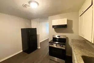 2501 Normont Cir, Fort Worth, TX 76103 - Photo 6