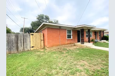 2501 Normont Circle, Fort Worth, TX 76103 - Photo 2