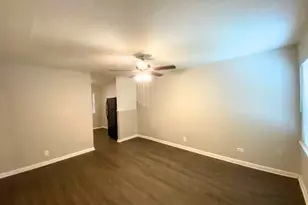 2501 Normont Cir, Fort Worth, TX 76103 - Photo 4