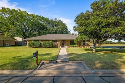 302 Magnolia Street, Denton, TX 76201 - Photo 1