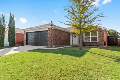 1565 Knottingham Drive, Little Elm, TX 75068 - Photo 1