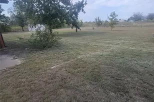 7429 County Rd 1232, Godley, TX 76044 - Photo 24