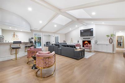 9309 Moss Farm Lane, Dallas, TX 75243 - Photo 12