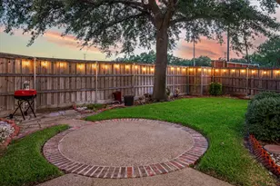 7906 Munich Dr, Rowlett, TX 75089 - Photo 2
