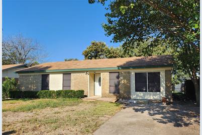 235 Redwood Street, Mesquite, TX 75181 - Photo 1