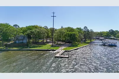 111 Daniel Drive, Mabank, TX 75156 - Photo 12