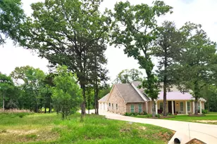 9042 Safari Bluff, LaRue, TX 75770 - Photo 8