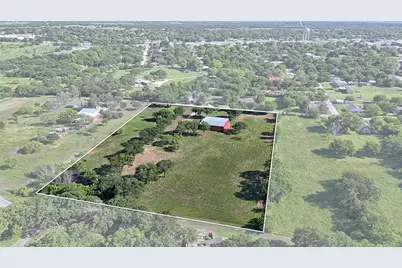 510 E Locust Street, Nocona, TX 76255 - Photo 8
