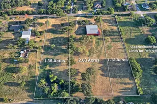 510 E Locust St, Nocona, TX 76255 - Photo 1