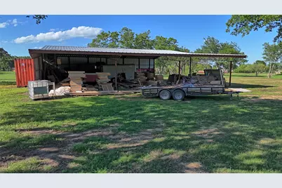 510 E Locust Street, Nocona, TX 76255 - Photo 4