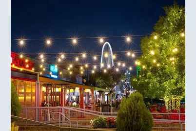 381 E Greenbriar Lane #1004, Dallas, TX 75203 - Photo 22