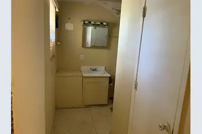 400 N Weaver Street, Gainesville, TX 76240 - Photo 10