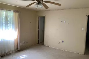 400 N Weaver St, Gainesville, TX 76240 - Photo 12