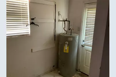 400 N Weaver Street, Gainesville, TX 76240 - Photo 8