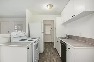 6000 Calloway Ct, Fort Worth, TX 76114 - Photo 10