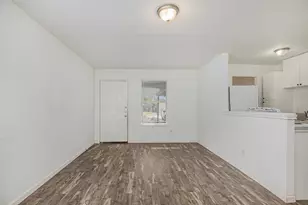 6000 Calloway Ct, Fort Worth, TX 76114 - Photo 4