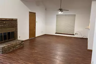 1104 Primrose St, Mesquite, TX 75149 - Photo 4