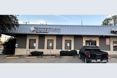 610 E Byron Nelson Boulevard, Roanoke, TX 76262 - Photo 1