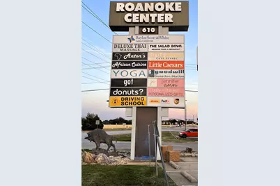 610 E Byron Nelson Boulevard, Roanoke, TX 76262 - Photo 2