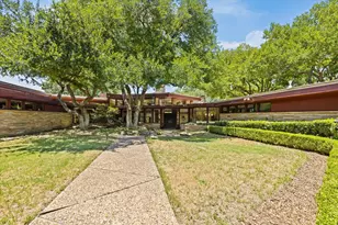 3720 Autumn Dr, Fort Worth, TX 76109 - Photo 2