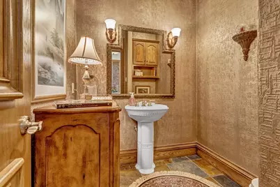 811 Russell Lane, Denison, TX 75021 - Photo 12