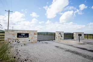 1584 Hidden Oaks Trl, Glen Rose, TX 76043 - Photo 6