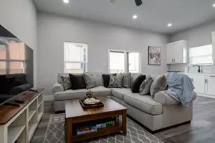 3020 Henry, Greenville, TX 75401 - Photo 4