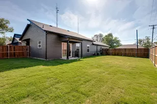 3020 Henry, Greenville, TX 75401 - Photo 24