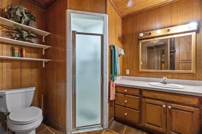 201 N 1st Street, Cranfills Gap, TX 76637 - Photo 18