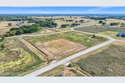 2151 Sundance Road, Whitesboro, TX 76273 - Photo 18