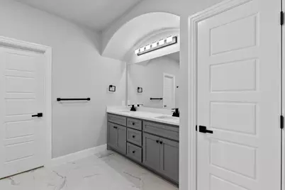 3306 Kari Lane, Greenville, TX 75402 - Photo 32