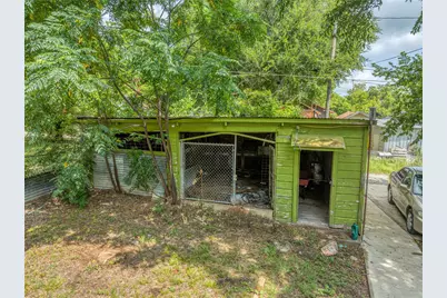 615 W Texas Street, Denison, TX 75020 - Photo 2