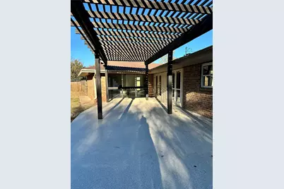 900 Roberts Street, Bowie, TX 76230 - Photo 26