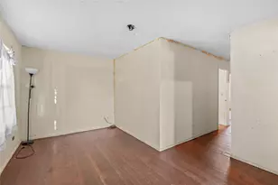 601 Dubois St, Denison, TX 75020 - Photo 2