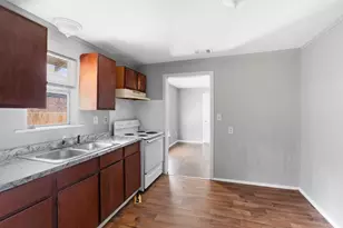 305 W Waco St, Ennis, TX 75119 - Photo 12