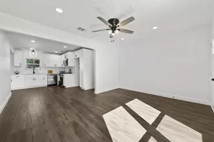 3958 Valentine St, Fort Worth, TX 76107 - Photo 6