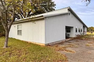 2000 Co Rd 2420, Honey Grove, TX 75446 - Photo 14