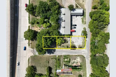 604 E Dashwood Street, Fort Worth, TX 76104 - Photo 1