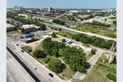 608 E Dashwood Street, Fort Worth, TX 76104 - Photo 12