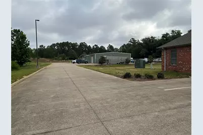 2040 Shiloh Road, Tyler, TX 75703 - Photo 10